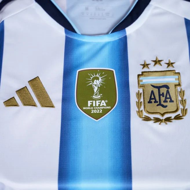 Argentina World Cup Home Player Version Jersey - Short Sleeve