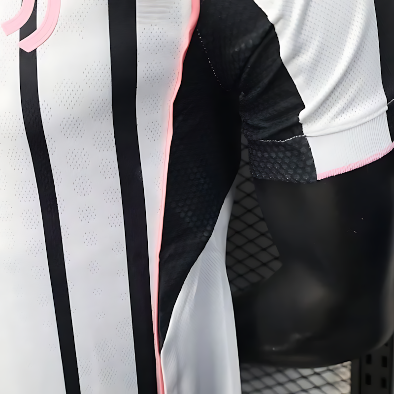 2025/2026 Season Juventus Home Player Version Football Jersey